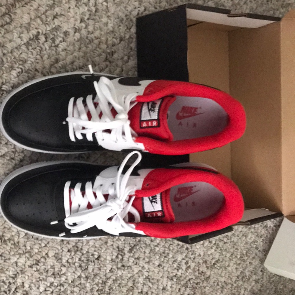 Brand new men’s Nike Air Force 1 double swoosh